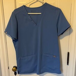 Figs Women's Short Sleeve Top in ceil blue